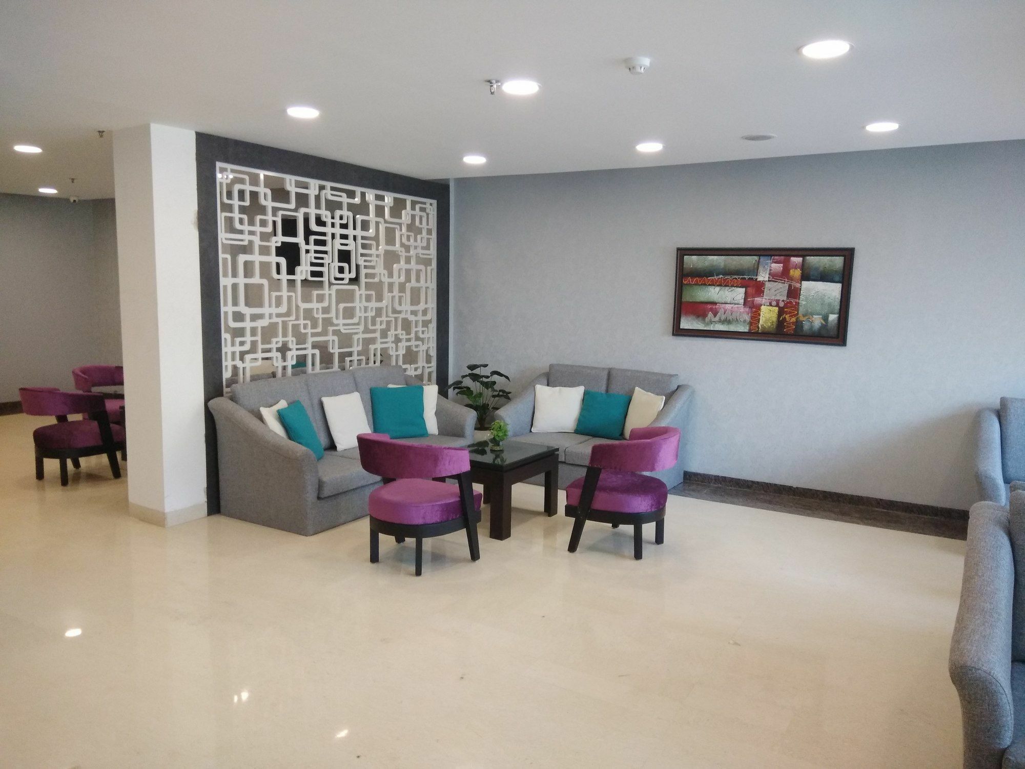 Capital O 7331 Hotel Downtown Nueva Delhi Exterior foto